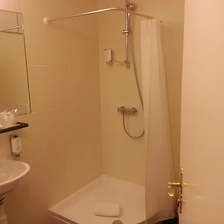 Hotel Alagare Лозана